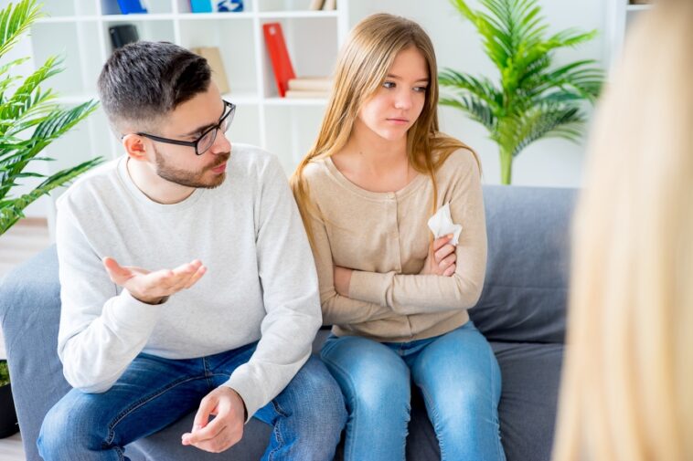 10 Better Ways to Effectively Communicate and Resolve Problems in Your Relationship